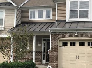 1044 Kingston Grove Dr, Cary, NC 27519