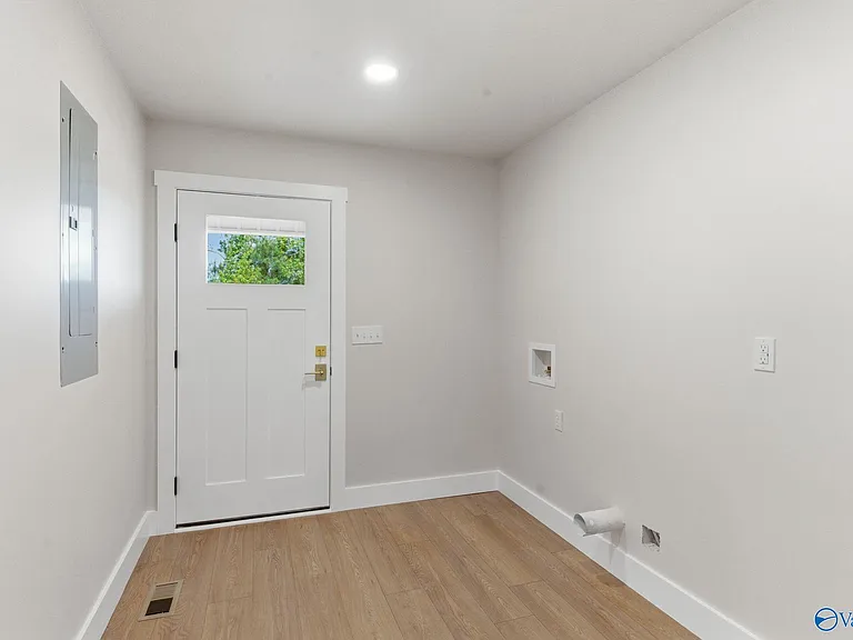 2253 Old Union Rd — Photo 9