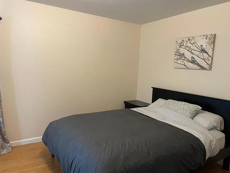 2506 E Athens Ave — Photo 8