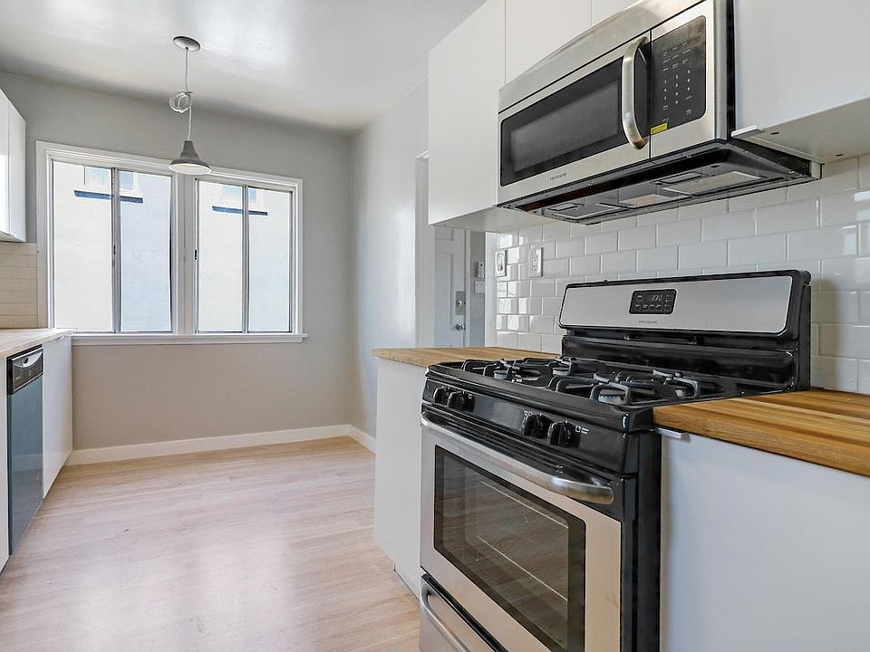 1st image of 467 Normandie Pl #469