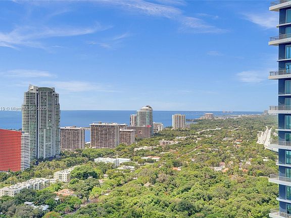 4th image of 1300 S Miami Ave #3507