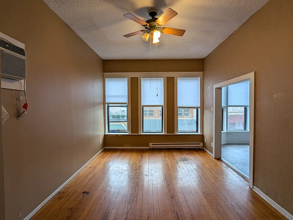 205 S Main St #1