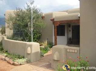 8020 Elena Dr NE, Albuquerque, NM 87122