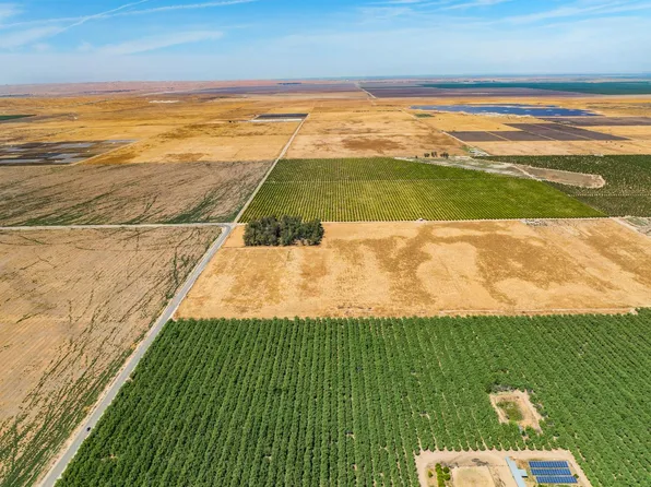Gardner Field Rd, Taft, CA 93268