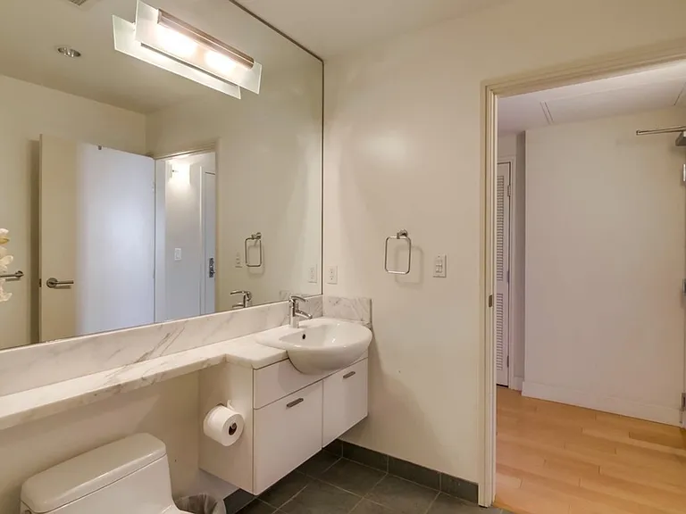 575 6th Ave #609 — Photo 13