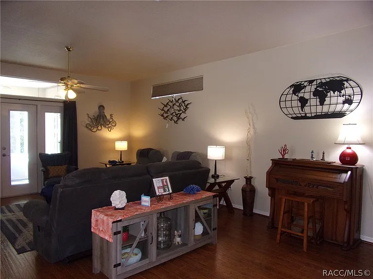3521 S Belgrave Dr — Photo 8