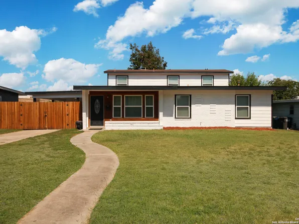 71 Pilgrim Dr, San Antonio, TX 78213