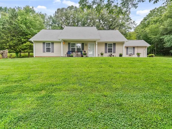235 Tucker Hollow Rd SE, Calhoun, GA 30701