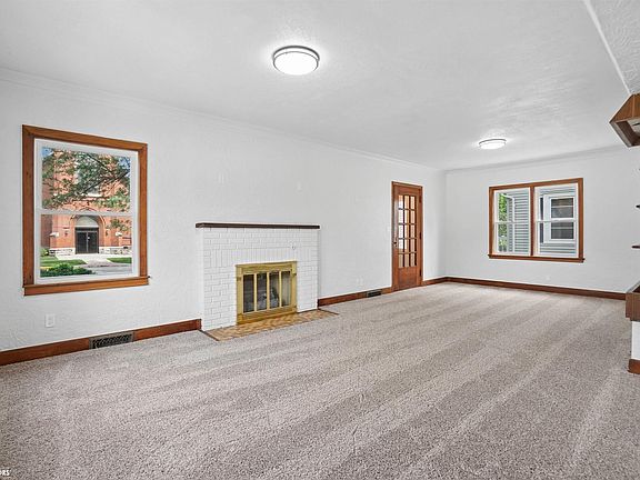 4th image of 1134 10th St