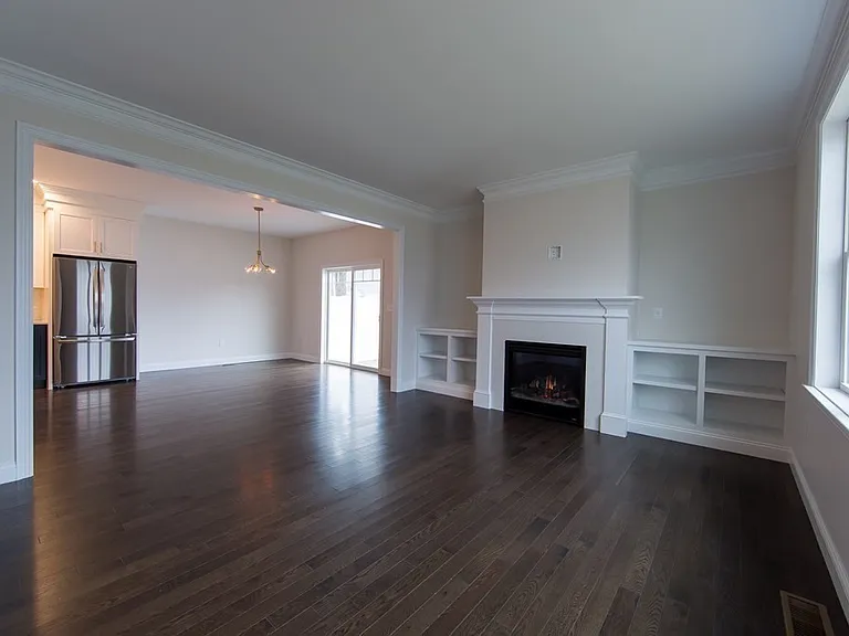 101 Oakdale Ave #1 — Photo 4