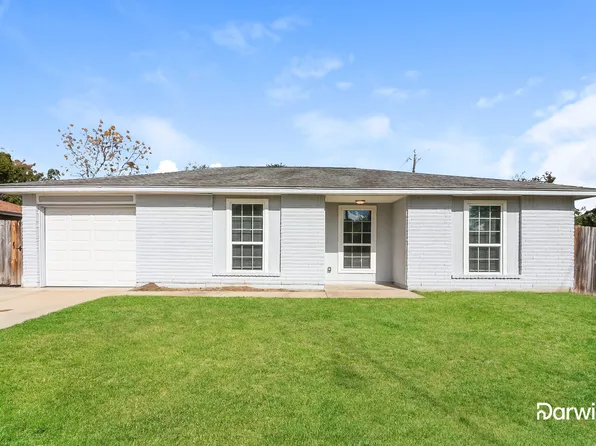 16739 Forest Bend Ave, Friendswood, TX 77546