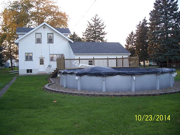 3rd image of 1107 Western Ave