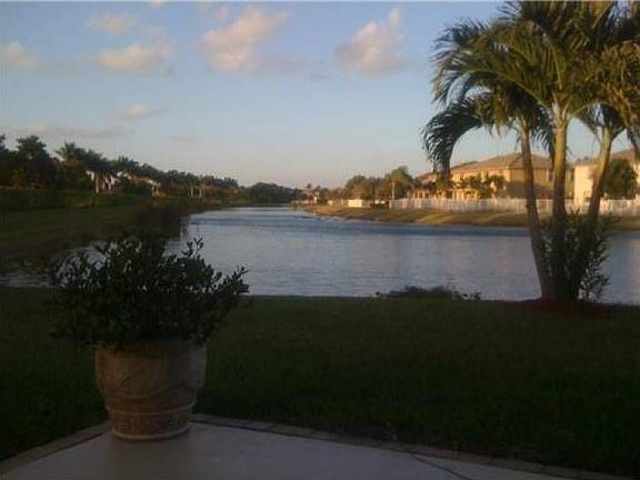 LAKE VIEW