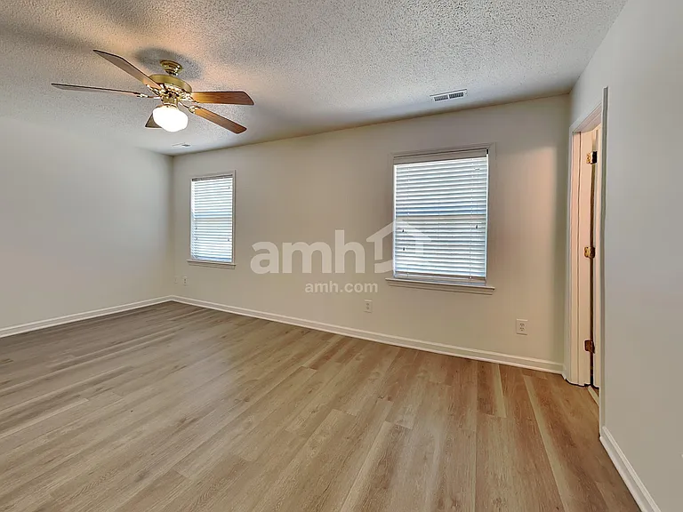 1407 Hyalyn Springs Ct — Photo 7