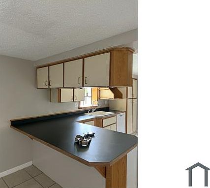 2nd image of 10900 Rexdale Ave