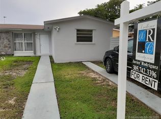 20620 Manta Dr #2, Miami, FL 33189