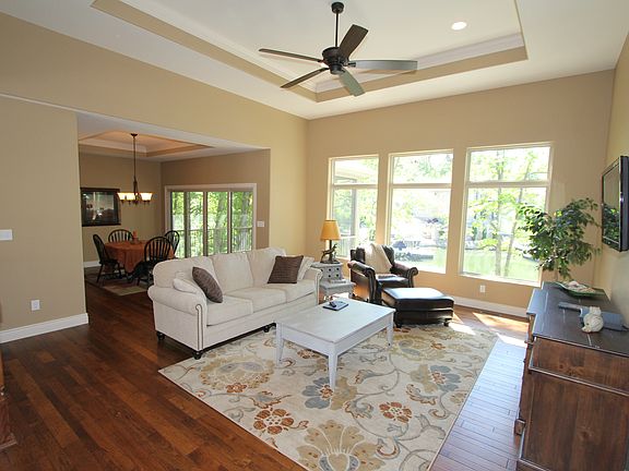 2nd image of 1157 Muirfield Dr