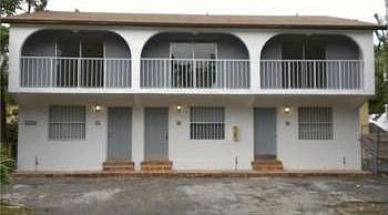 2nd image of 445 NE 32nd St APT 1