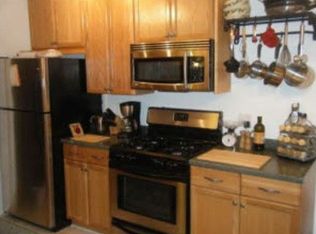 38129 Greenwood St, Westland, MI 48185
