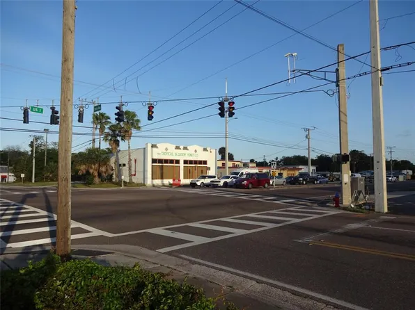 100 N Ridgewood Ave, Edgewater, FL 32132