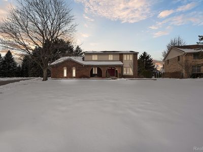 3644 Car Dr, Commerce Township, MI, 48382