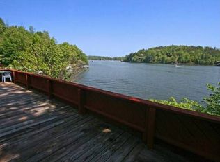 434 Cut Away Rd, Lake Lure, NC 28746