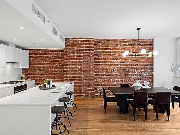 2nd image of 77 Reade St APT 5E
