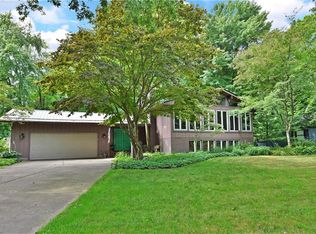 8646 Hunters Trl SE, Warren, OH 44484