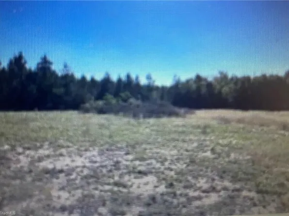 612 Paschal Rd #33, Yanceyville, NC 27379