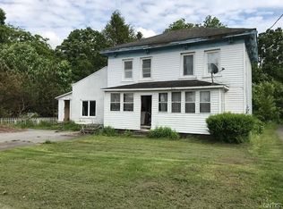 2990 W Bridge St, Phoenix, NY 13135