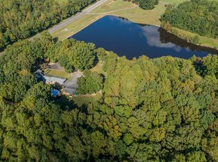 19916 Boydton Plank Rd, Warfield, VA 23889