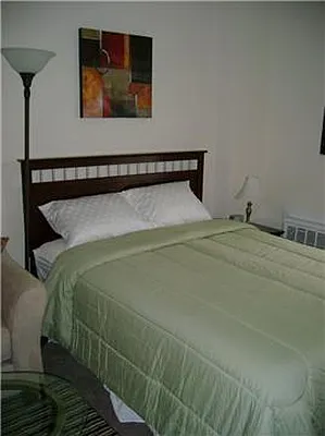 Rented by Luxury Property Group | media 12