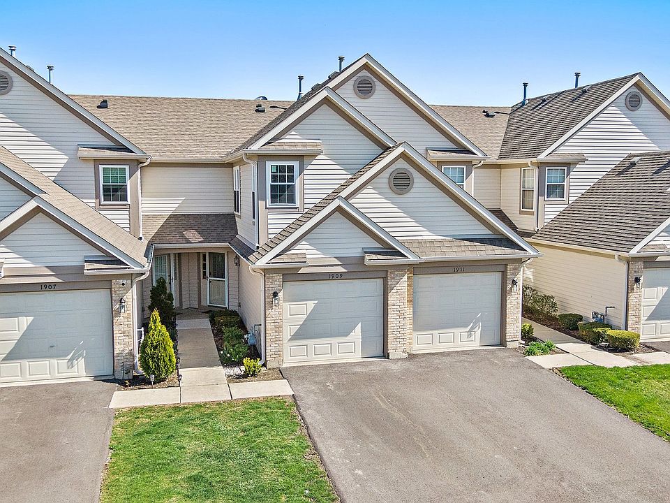 1909 Grove Ave, Schaumburg, IL 60193 Zillow