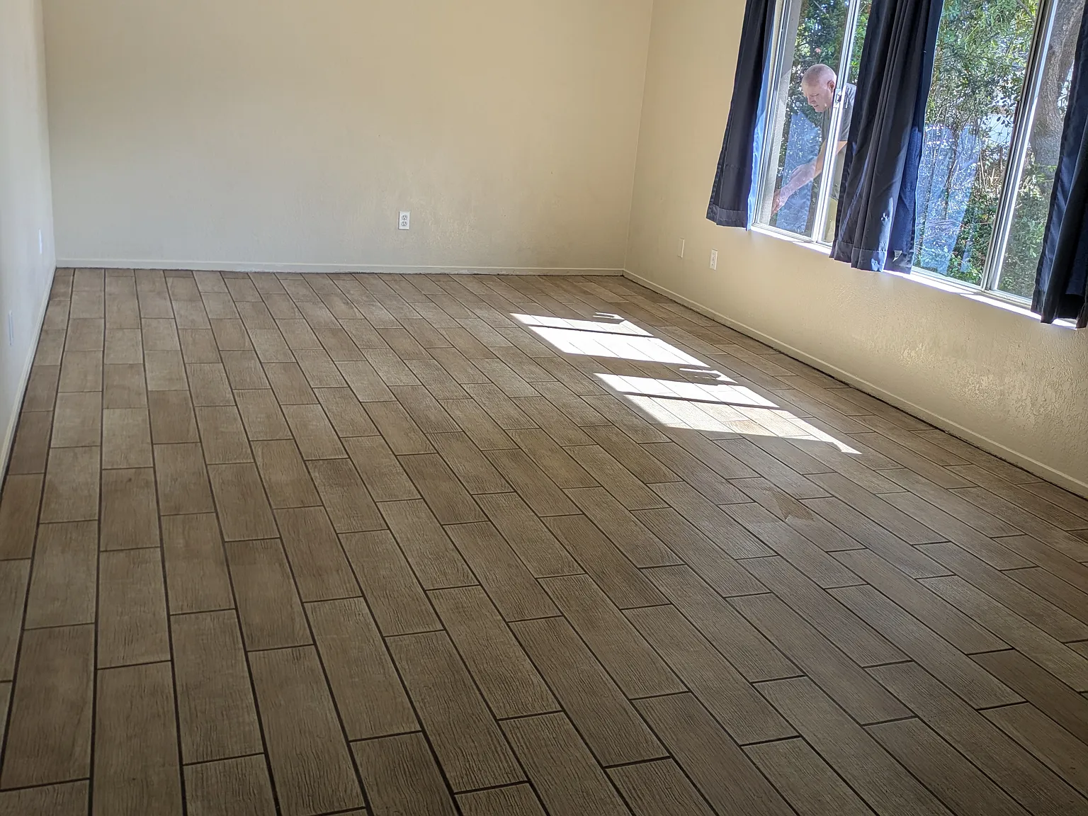 3 bed, 1568 sqft, $3,200 — Photo 2