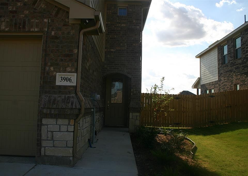 1st image of 3906 Ashton Dr