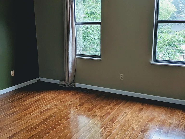 17 N Boyle Ave — Photo 11