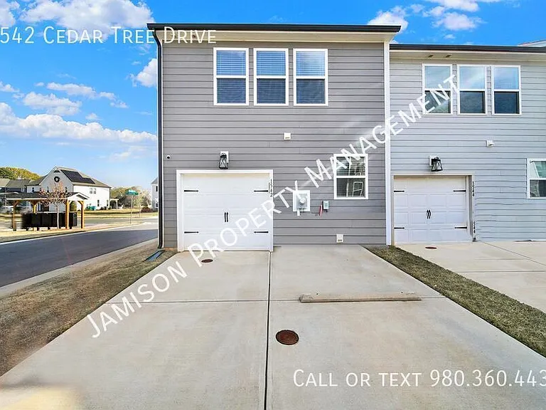 1542 Cedar Tree Dr — Photo 25