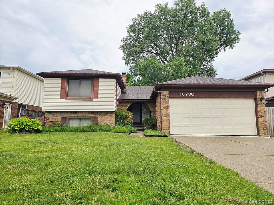 1st image of 36730 Engleside Dr