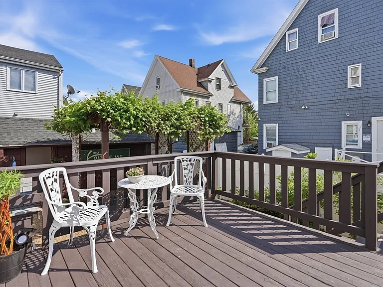 20A Raymond St #1 — Photo 11