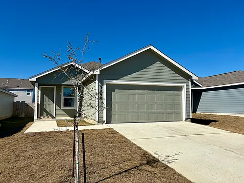 9268 James Bowie Photo 1