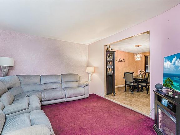 5th image of 1646 72nd St