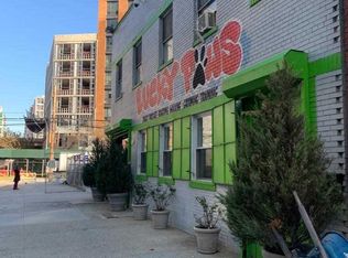 4305 Crescent St, Long Island City, NY 11101