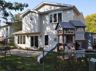 815 Stonefield Pl, Roselle, IL