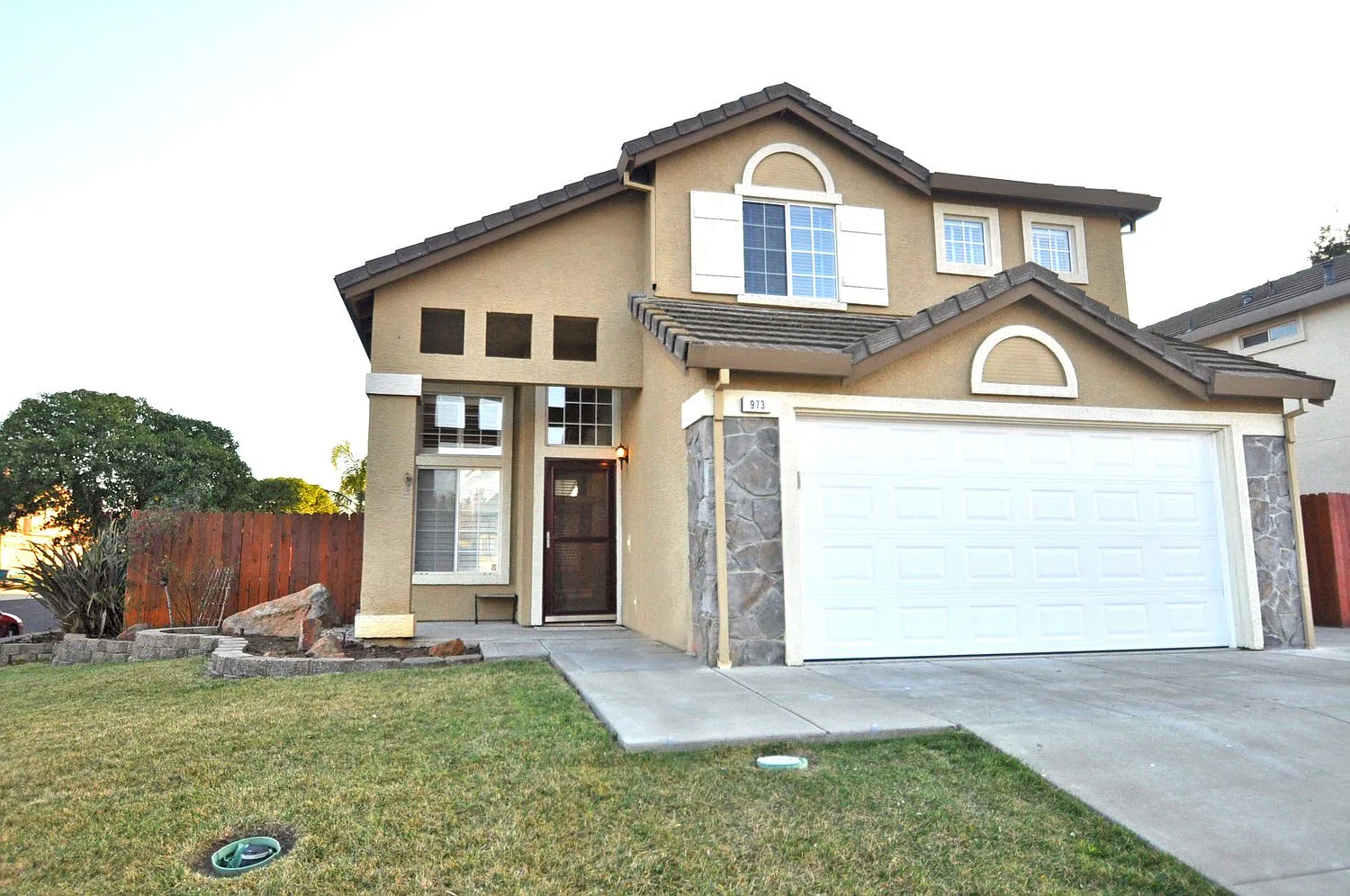 973 Celestine Cir photo 1