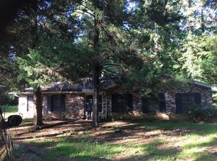 226 Lee Boggan Rd, Mendenhall, MS 39114