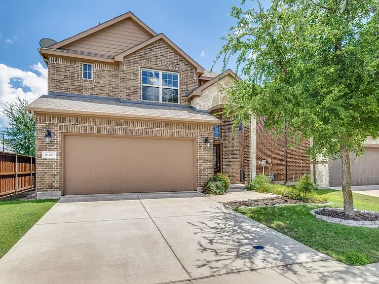 10105 Barstow Way — Photo 1