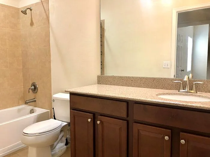 9134 Shepton St — Photo 15