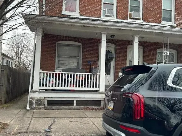 123 W Wilkes Barre St, Easton, PA 18042