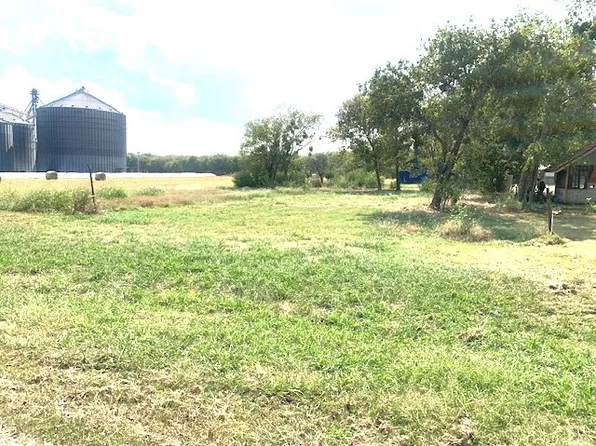 S Hill St, Itasca, TX 76055