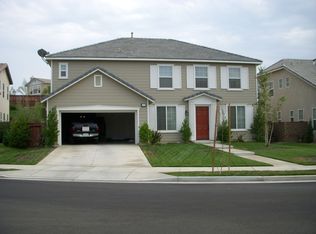 11143 Larkspur Ct, Corona, CA 92883